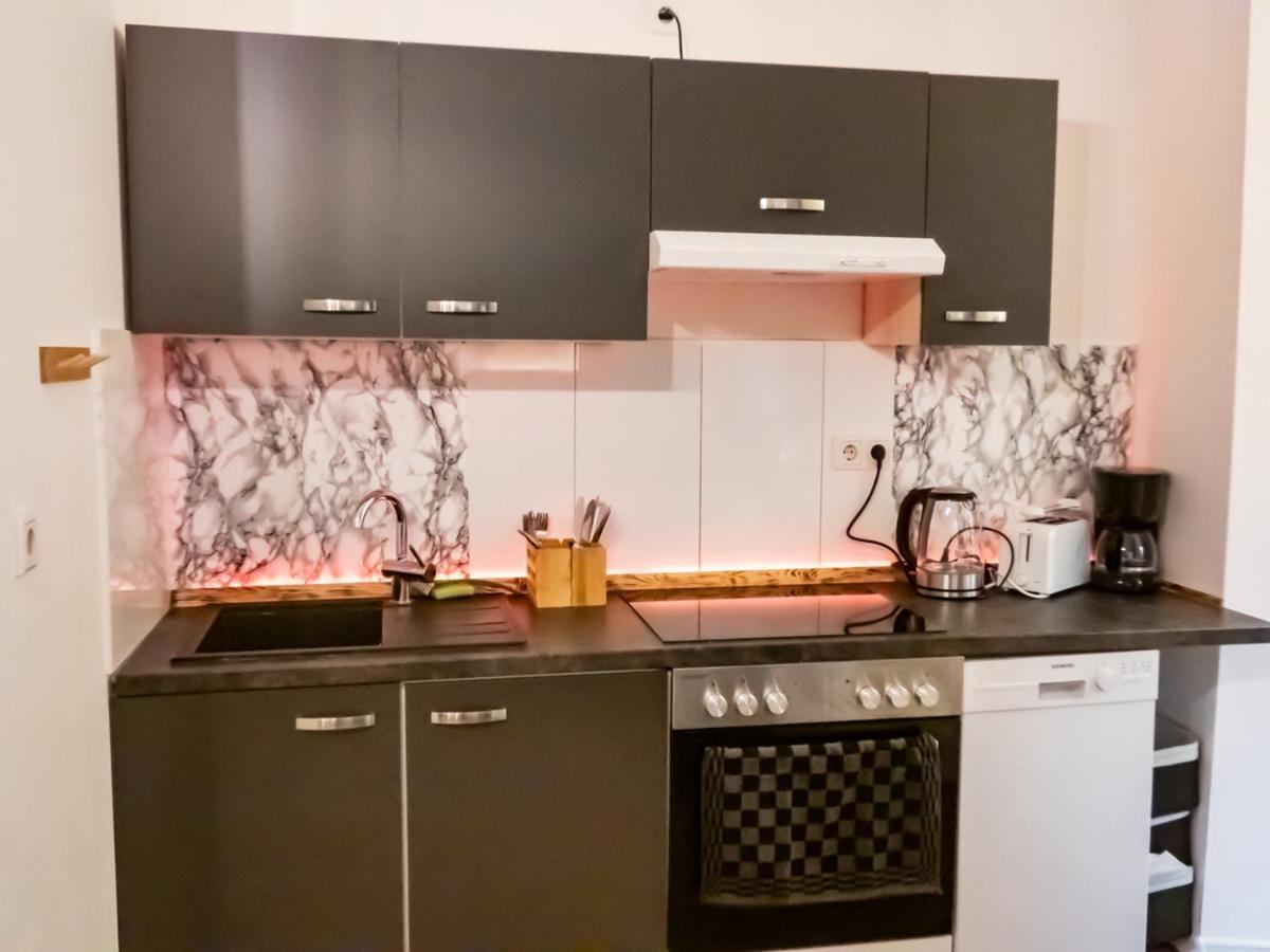 #221 Moderne Im Herzen Von